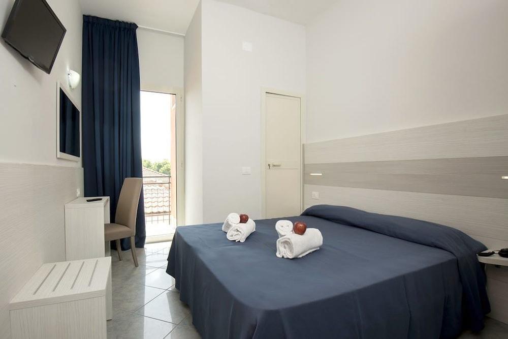Hotel Scarlet Rimini Dış mekan fotoğraf